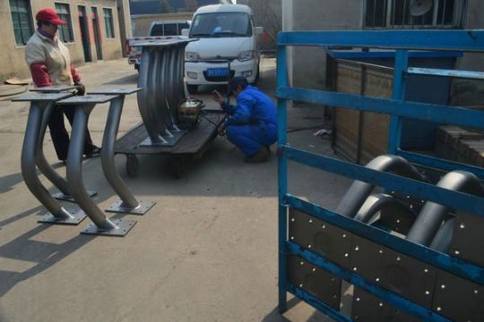 點(diǎn)擊查看詳細(xì)信息<br>標(biāo)題：汽車(chē)配件 閱讀次數(shù)：2503