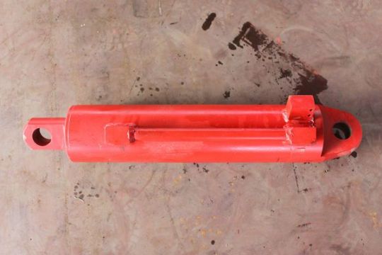 點擊查看詳細信息<br>標題：推移油缸 閱讀次數(shù)：2268