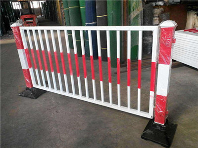 道路護(hù)欄 道路護(hù)欄