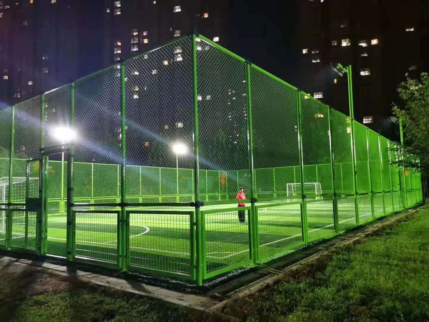 9511630563817.jpg 9511630563817.jpg